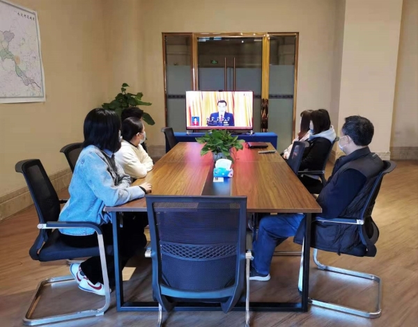 永定河投資公司組織收看第十三屆全國人大四次會議開幕式 永定河投資公司組織收看第十三屆全國人大四次會議開幕式