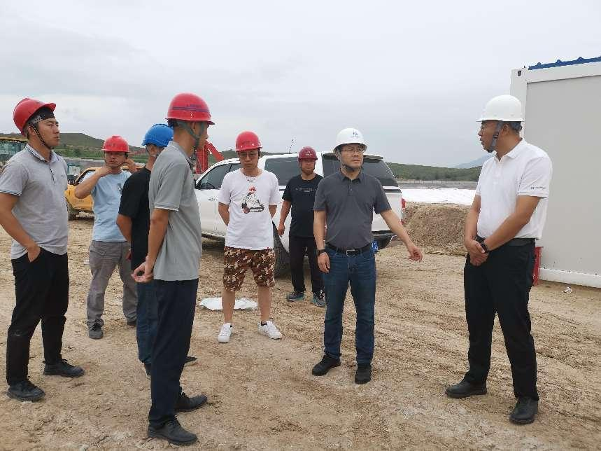 防汛一線 | 延懷生態(tài)公司安全撤離洋河水庫項目人員機(jī)械 防汛一線 | 延懷生態(tài)公司安全撤離洋河水庫項目人員機(jī)械