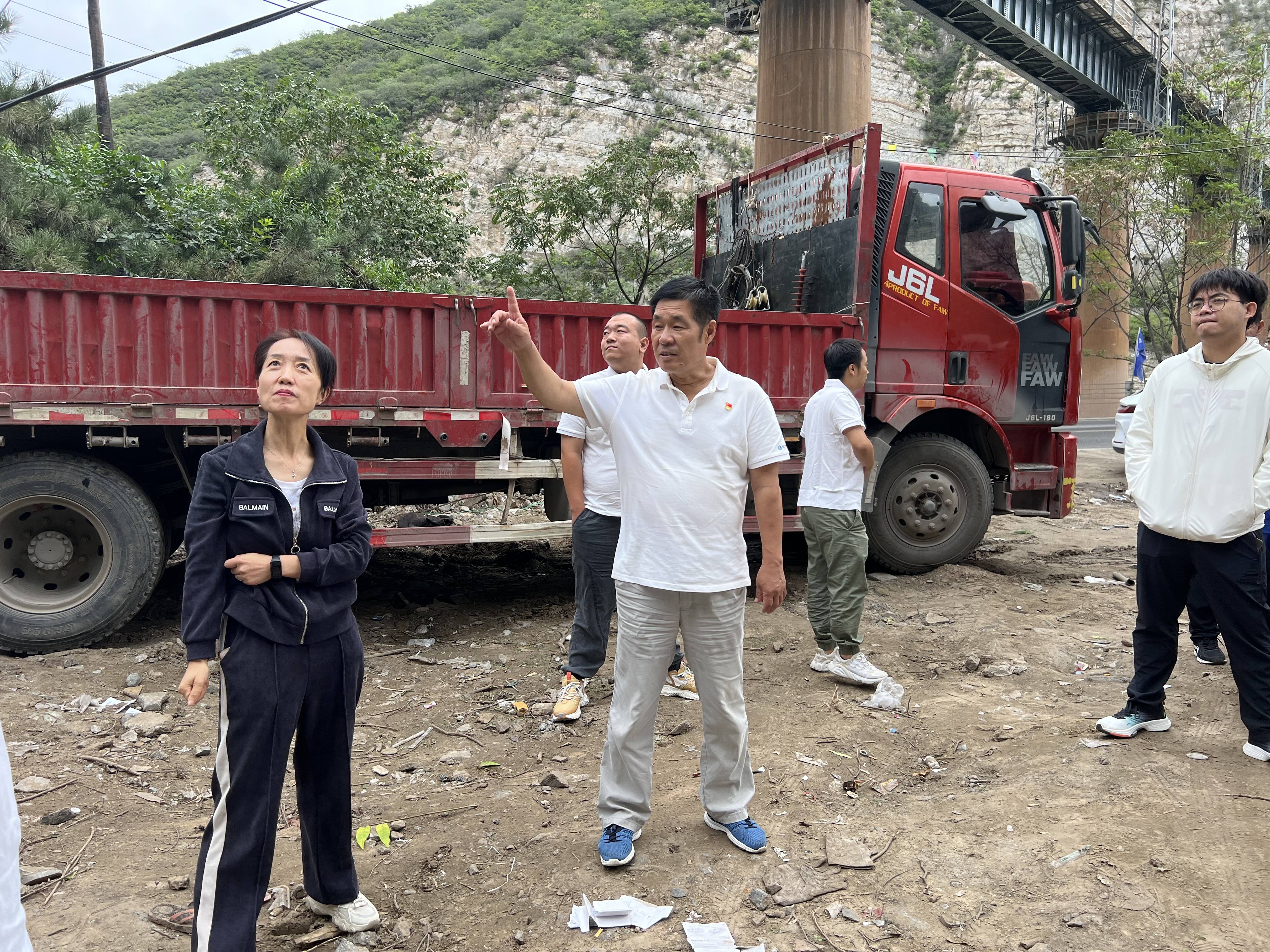 “重走英雄路 厚植永定情”——北京運(yùn)營(yíng)公司舉辦徒步挑戰(zhàn)賽 “重走英雄路 厚植永定情”——北京運(yùn)營(yíng)公司舉辦徒步挑戰(zhàn)賽