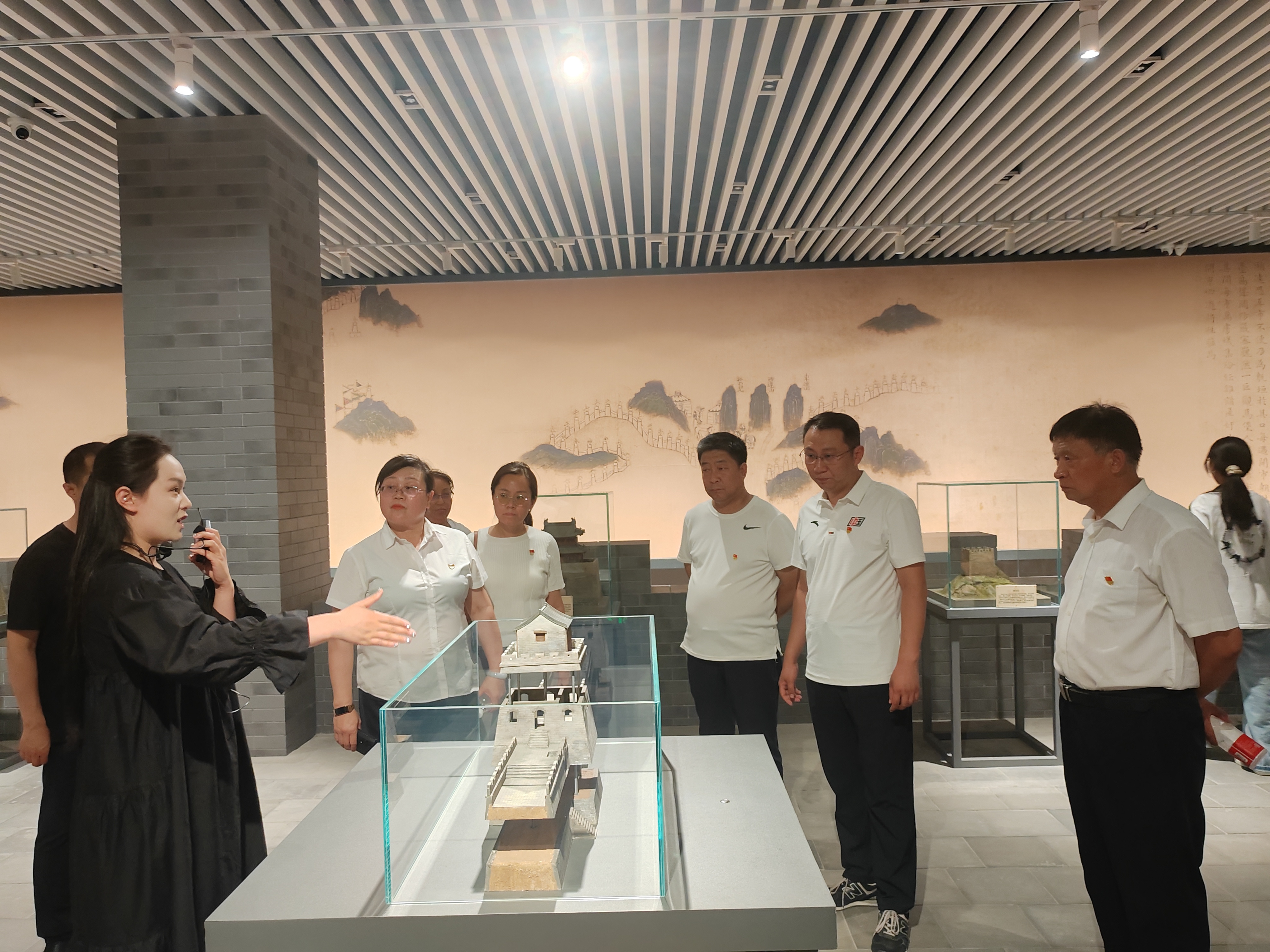 張家口地區(qū)聯(lián)合黨支部開展“廉潔教育守底線 憶苦思甜踐初心”黨日活動 張家口地區(qū)聯(lián)合黨支部開展“廉潔教育守底線 憶苦思甜踐初心”黨日活動