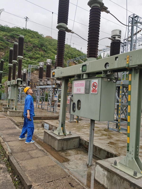 強降雨過后對設(shè)備巡視檢查2 強降雨過后對設(shè)備巡視檢查2